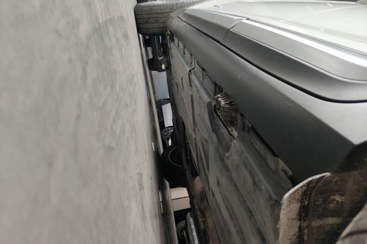 Used BMW X3 2014 xDrive20i X Design Package Left Side Sill