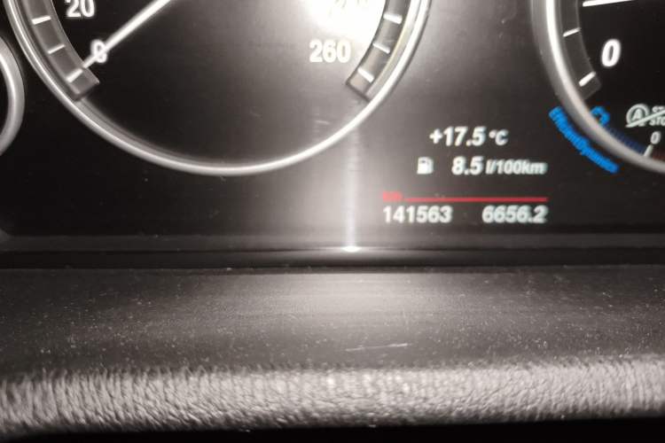 Used BMW X3 2014 xDrive20i X Design Package Odometer Close Up