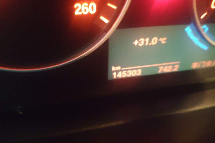 Used BMW X3 2014 xDrive28i X Design Package Odometer Close Up