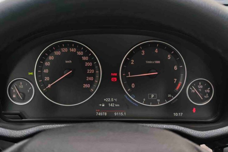 Used BMW X3 2014 xDrive20i X Design Package Odometer Close Up