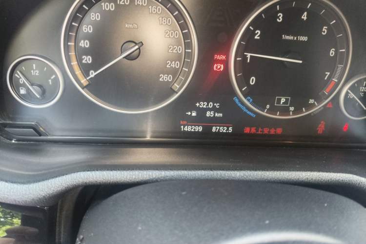 Used BMW X3 2014 xDrive20i X Design Package Odometer Close Up