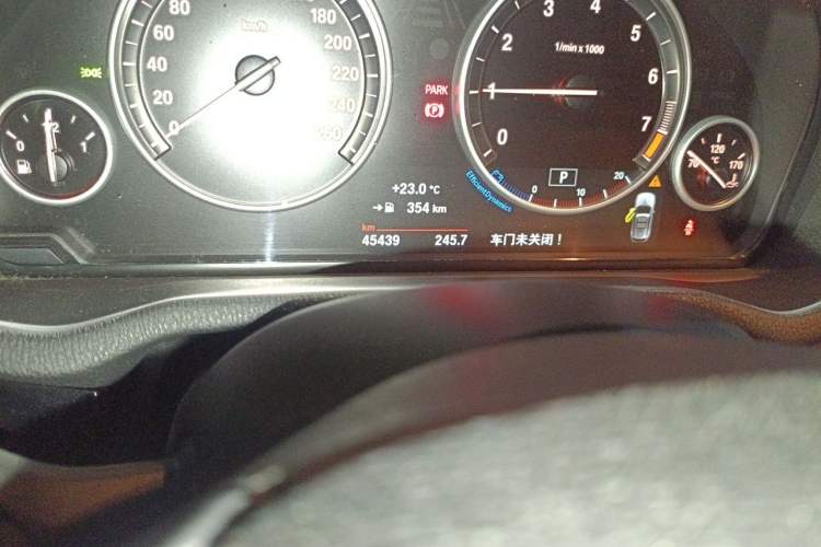 Used BMW X3 2014 xDrive20i X Design Package Odometer Close Up