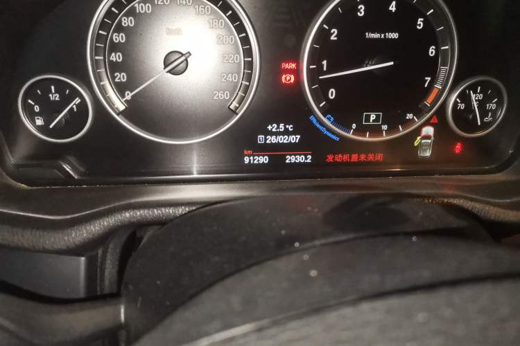 Used BMW X3 2014 xDrive20i Leading Model Odometer Close Up