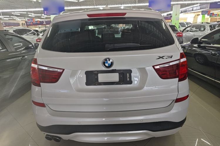 Used BMW X3 2014 xDrive28i Leading Model Rear