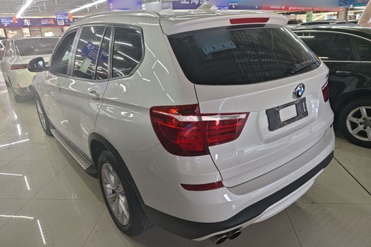 Used BMW X3 2014 xDrive28i Leading Model Rear Left 45 Deg