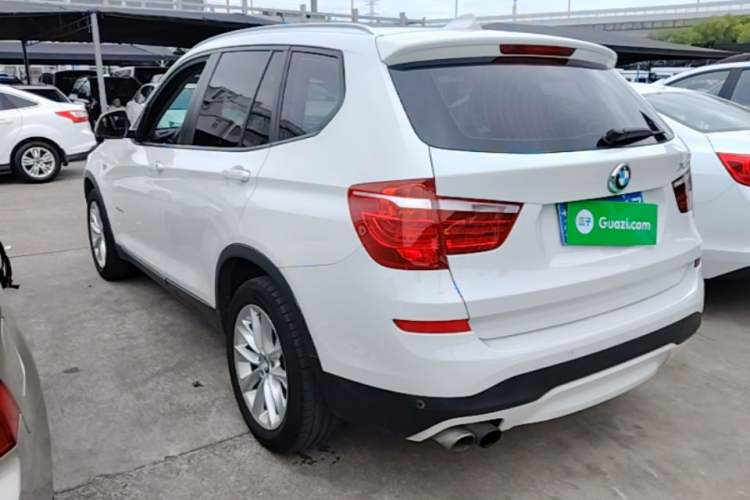 Used BMW X3 2014 xDrive28i Leading Model Rear Left 45 Deg