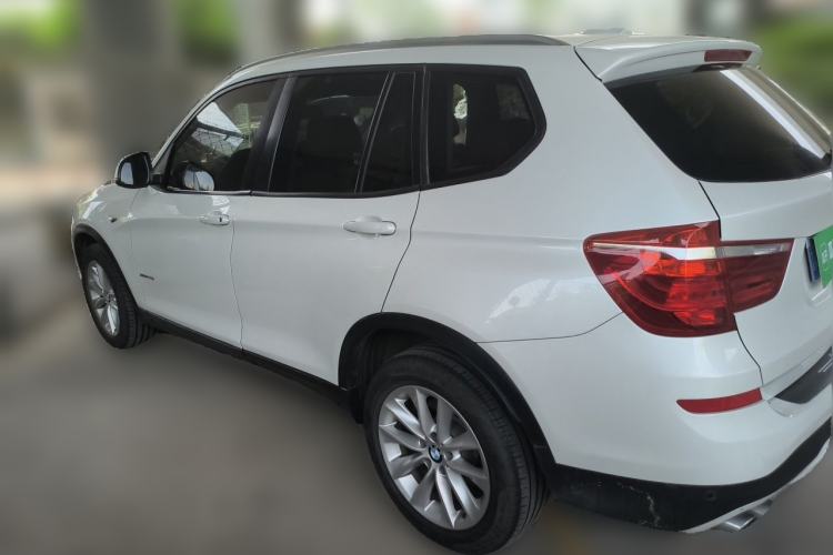 Used BMW X3 2014 xDrive28i Leading Model Rear Left 45 Deg