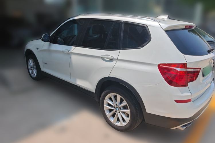 Used BMW X3 2014 xDrive28i Leading Model Rear Left 45 Deg