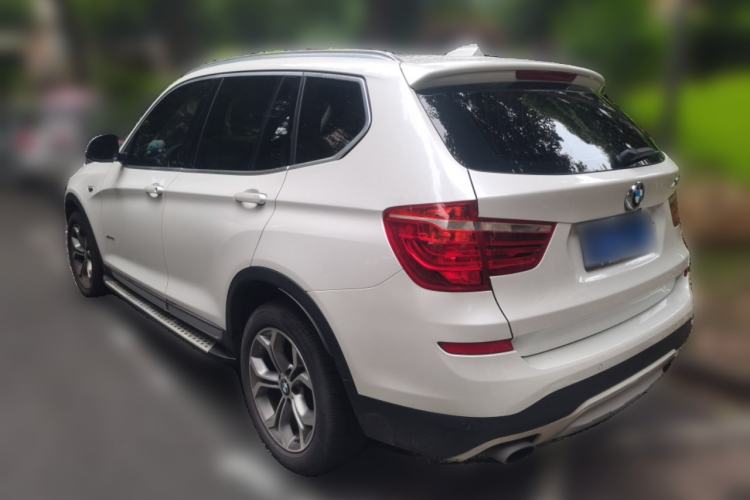 Used BMW X3 2014 xDrive20i Leading Model Rear Left 45 Deg