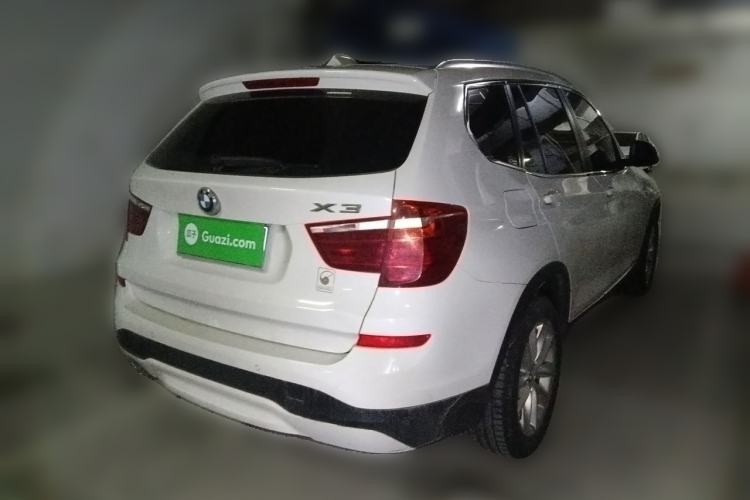 Used BMW X3 2014 xDrive20i Leading Model Rear Right 45 Deg