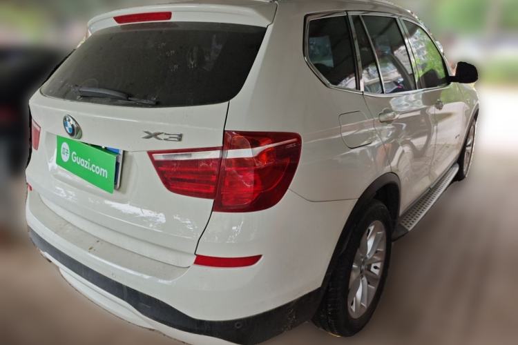 Used BMW X3 2014 xDrive28i Leading Model Rear Right 45 Deg
