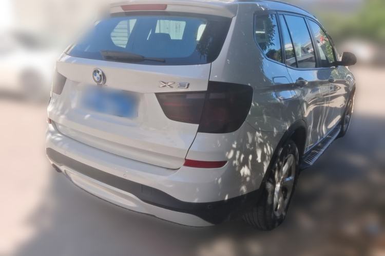 Used BMW X3 2014 xDrive20i Leading Model Rear Right 45 Deg