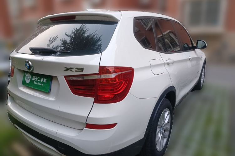 Used BMW X3 2014 xDrive28i Leading Model Rear Right 45 Deg
