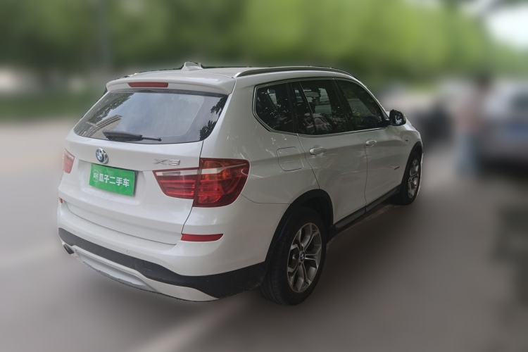 Used BMW X3 2014 xDrive20i Leading Model Rear Right 45 Deg