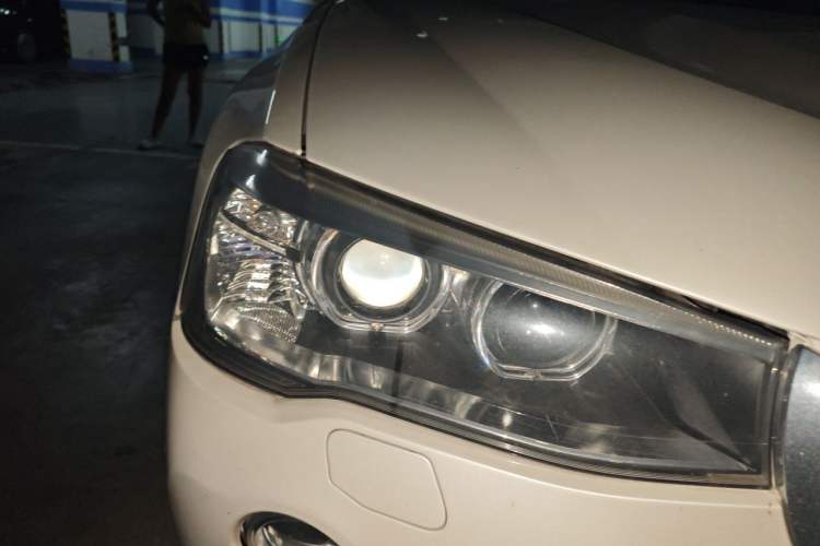 Used BMW X3 2014 xDrive20i X Design Package Right Front Headlight