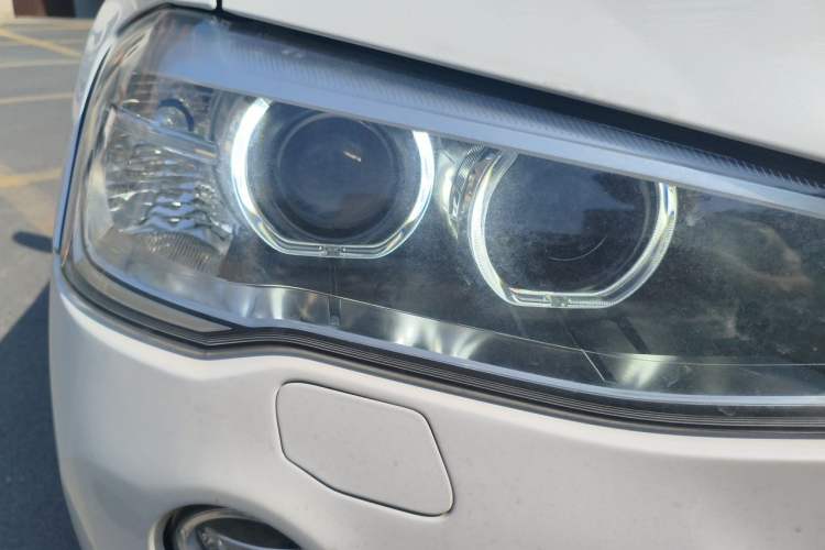 Used BMW X3 2014 xDrive20i X Design Package Right Front Headlight