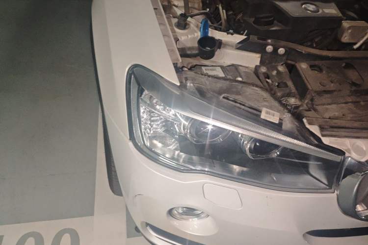 Used BMW X3 2014 xDrive28i X Design Package Right Front Headlight