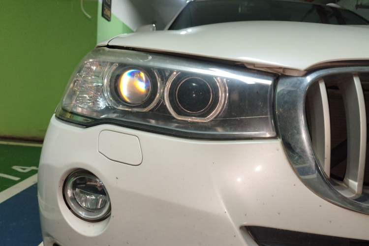 Used BMW X3 2014 xDrive20i X Design Package Right Front Headlight