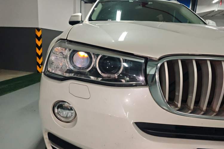 Used BMW X3 2014 xDrive20i X Design Package Right Front Headlight