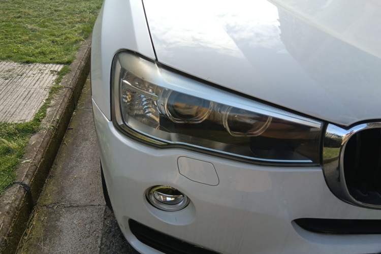 Used BMW X3 2014 xDrive20i Leading Model Right Front Headlight