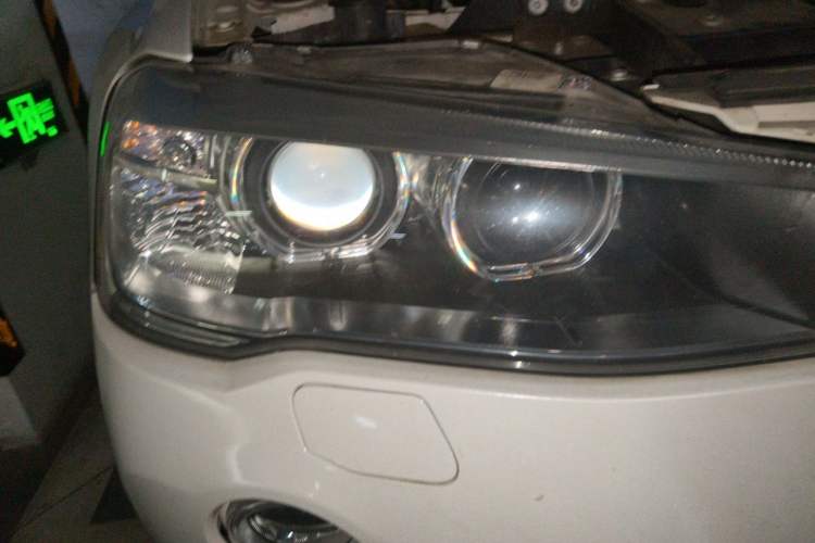 Used BMW X3 2014 xDrive20i X Design Package Right Front Headlight