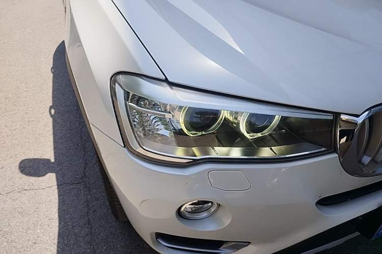 Used BMW X3 2014 xDrive20i X Design Package Right Front Headlight
