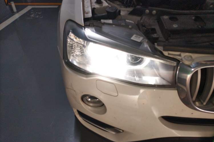 Used BMW X3 2014 xDrive20i X Design Package Right Front Headlight