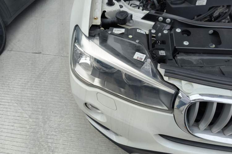 Used BMW X3 2014 xDrive20i X Design Package Right Front Headlight