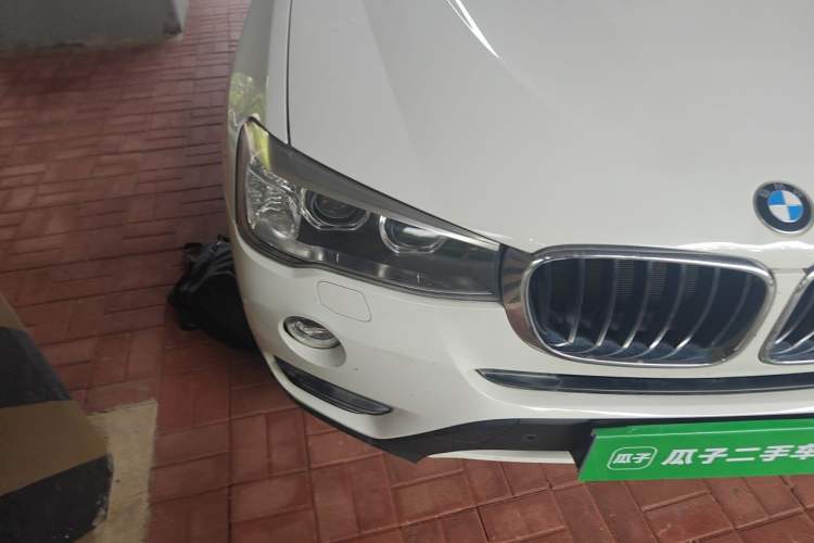 Used BMW X3 2014 xDrive20i Leading Model Right Front Headlight