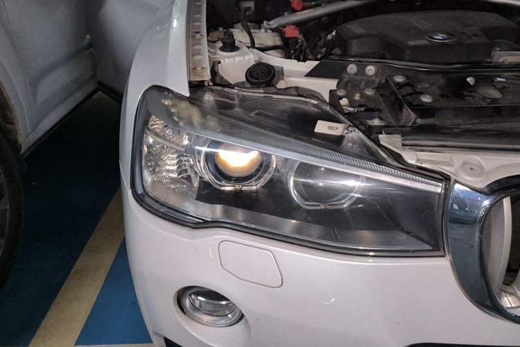 Used BMW X3 2014 xDrive20i X Design Package Right Front Headlight