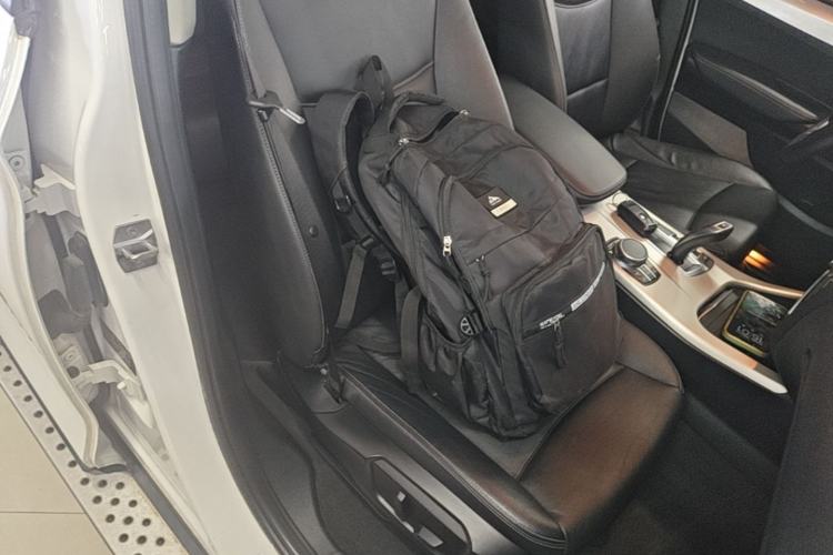 Used BMW X3 2014 xDrive28i Leading Model Right Front Seat