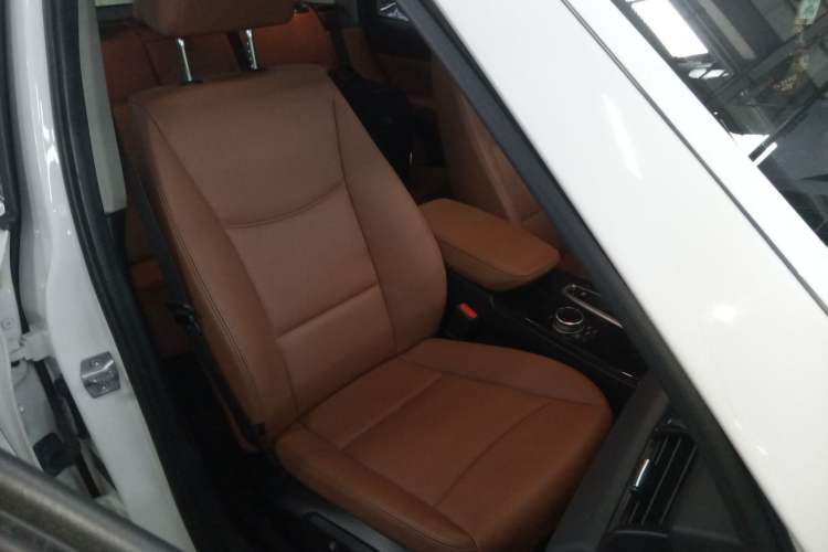 Used BMW X3 2014 xDrive20i X Design Package Right Front Seat