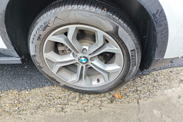 Used BMW X3 2014 xDrive20i X Design Package Right Front Wheel Hub