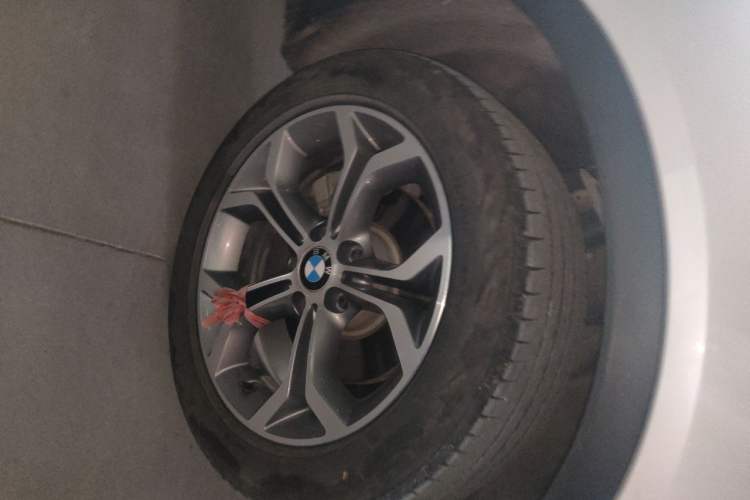 Used BMW X3 2014 xDrive20i X Design Package Right Front Wheel Hub