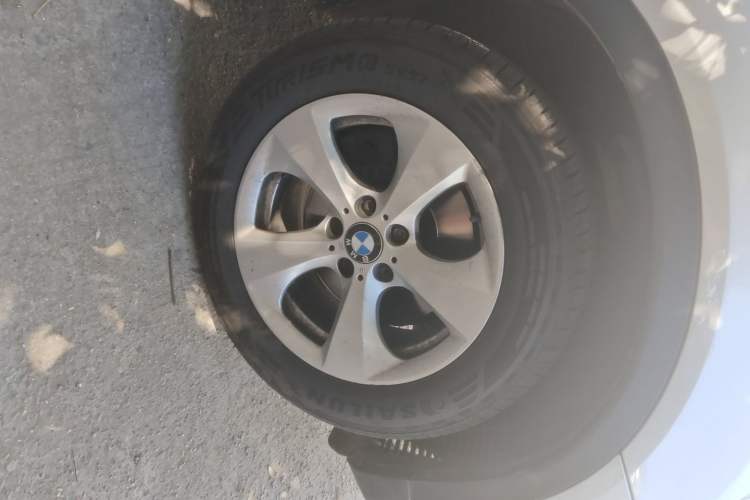 Used BMW X3 2014 xDrive20i Leading Model Right Front Wheel Hub