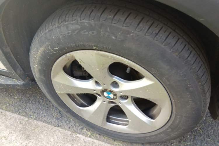 Used BMW X3 2014 xDrive20i Leading Model Right Front Wheel Hub