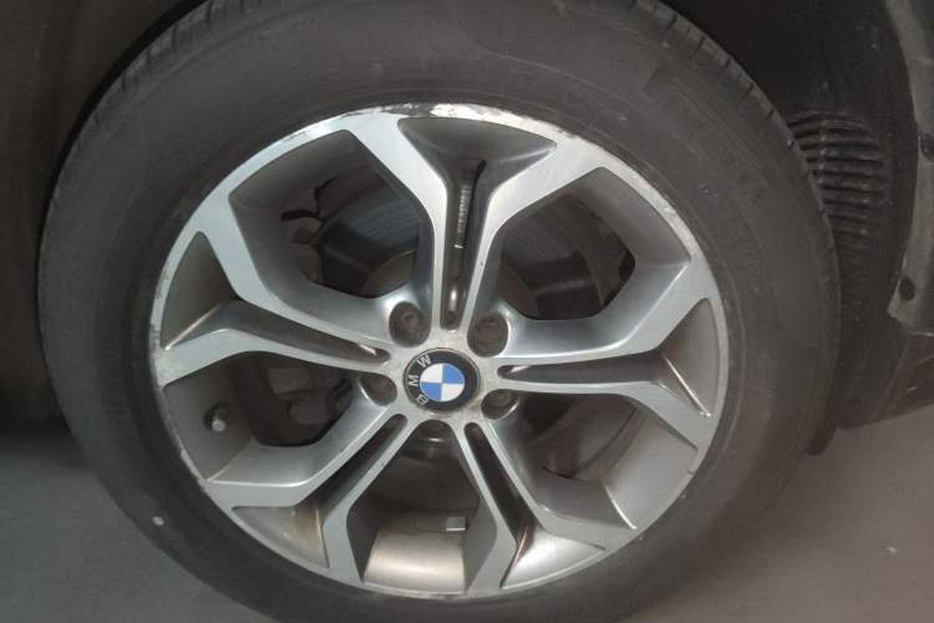 Used BMW X3 2014 xDrive20i X Design Package Right Front Wheel Hub
