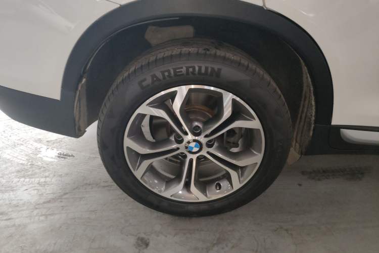 Used BMW X3 2014 xDrive20i X Design Package Right Rear Wheel Hub