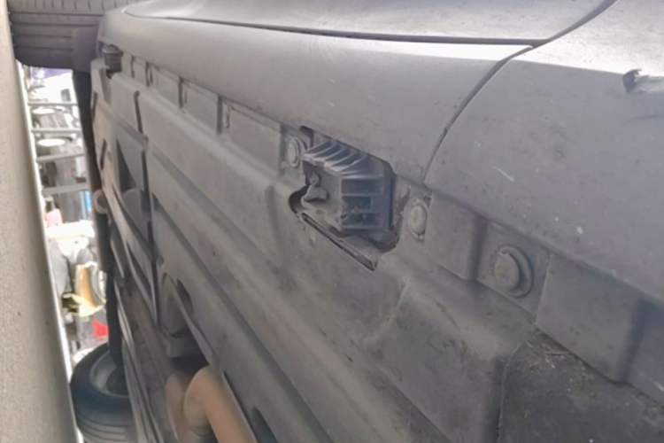 Used BMW X3 2014 xDrive28i Leading Model Right Side Sill
