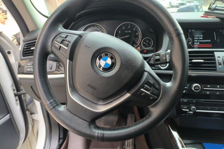 Used BMW X3 2014 xDrive20i X Design Package Steering Wheel