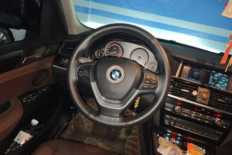 Used BMW X3 2014 xDrive20i X Design Package Steering Wheel