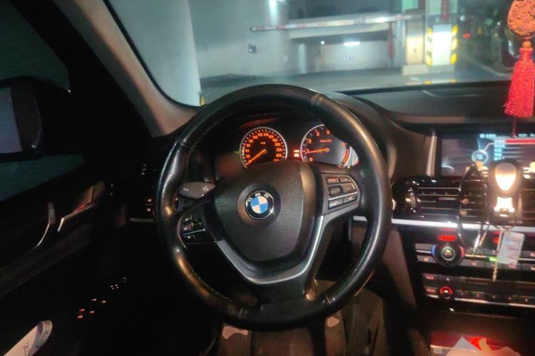 Used BMW X3 2014 xDrive20i X Design Package Steering Wheel