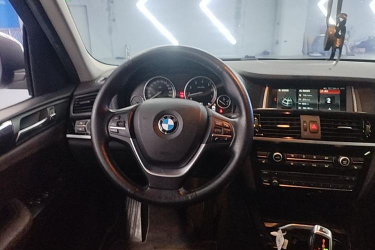 Used BMW X3 2014 xDrive20i X Design Package Steering Wheel