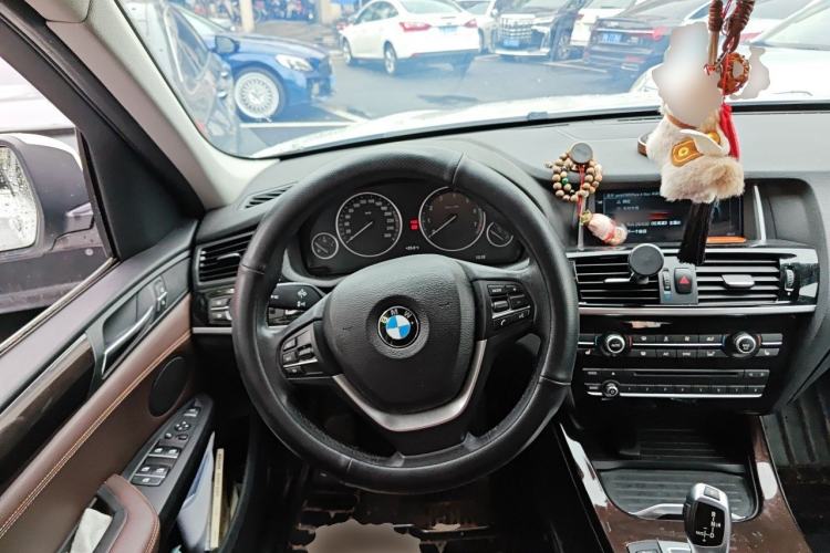 Used BMW X3 2014 xDrive20i X Design Package Steering Wheel
