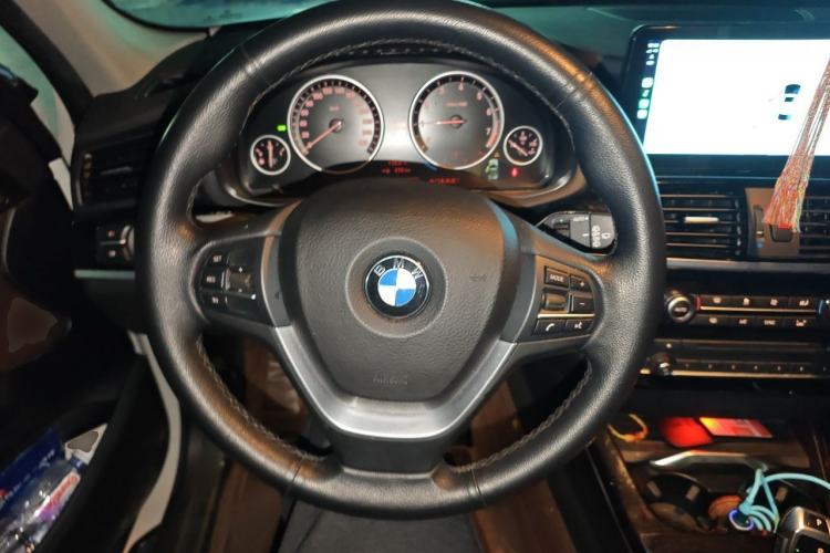 Used BMW X3 2014 xDrive28i X Design Package Steering Wheel