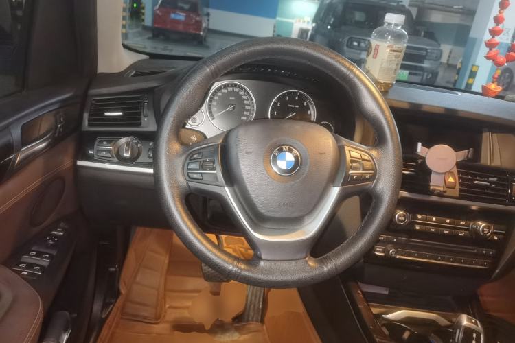 Used BMW X3 2014 xDrive20i X Design Package Steering Wheel