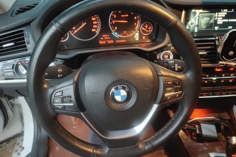 Used BMW X3 2014 xDrive20i X Design Package Steering Wheel