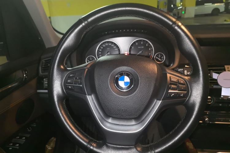 Used BMW X3 2014 xDrive20i X Design Package Steering Wheel