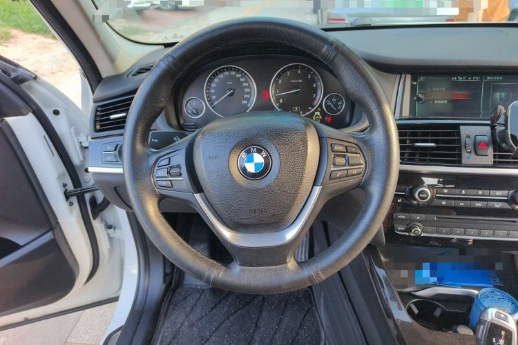Used BMW X3 2014 xDrive20i X Design Package Steering Wheel