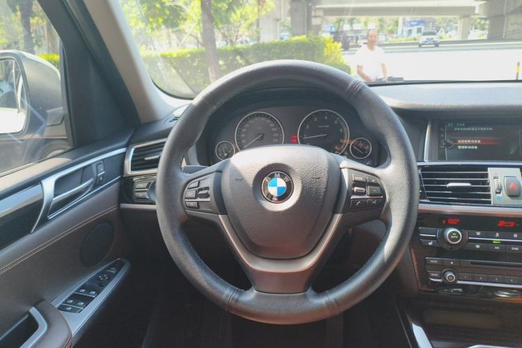 Used BMW X3 2014 xDrive20i X Design Package Steering Wheel